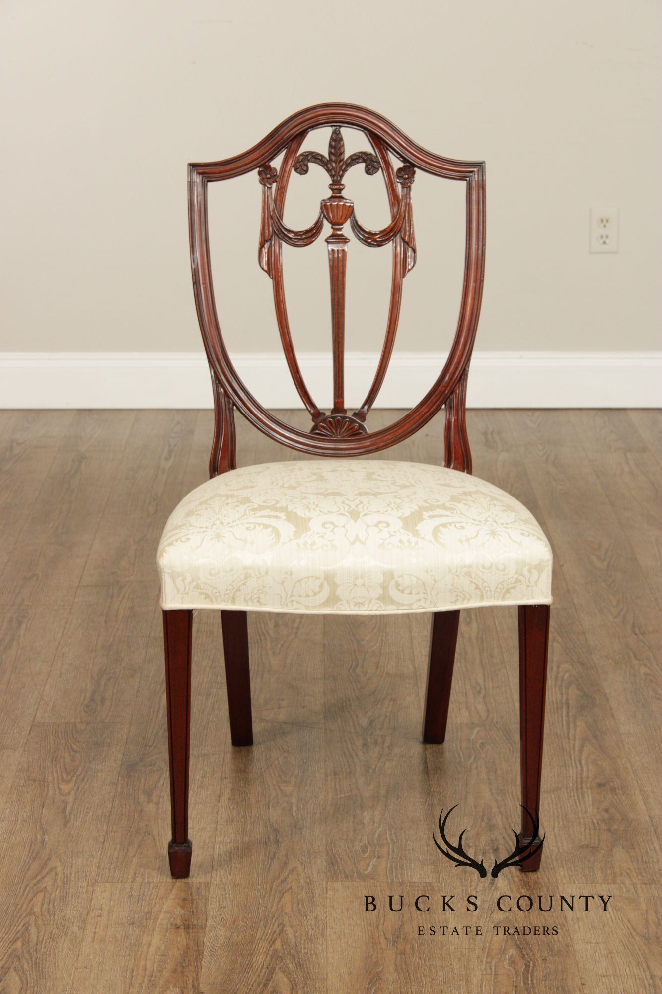 Kindel Hepplewhite Style Set of Eight Mahogany Dining Chairs