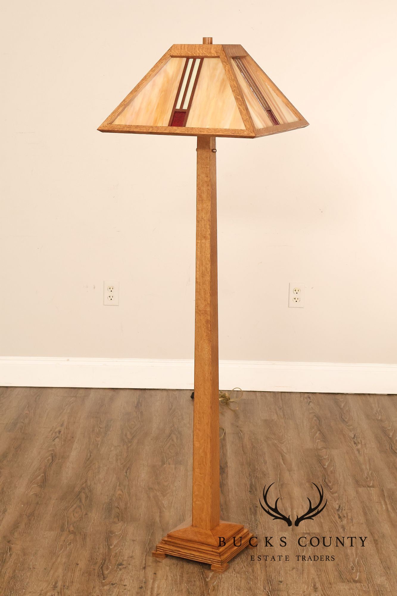 Ppl Fine Woodworking Mission Oak and Stained Glass Floor Lamp