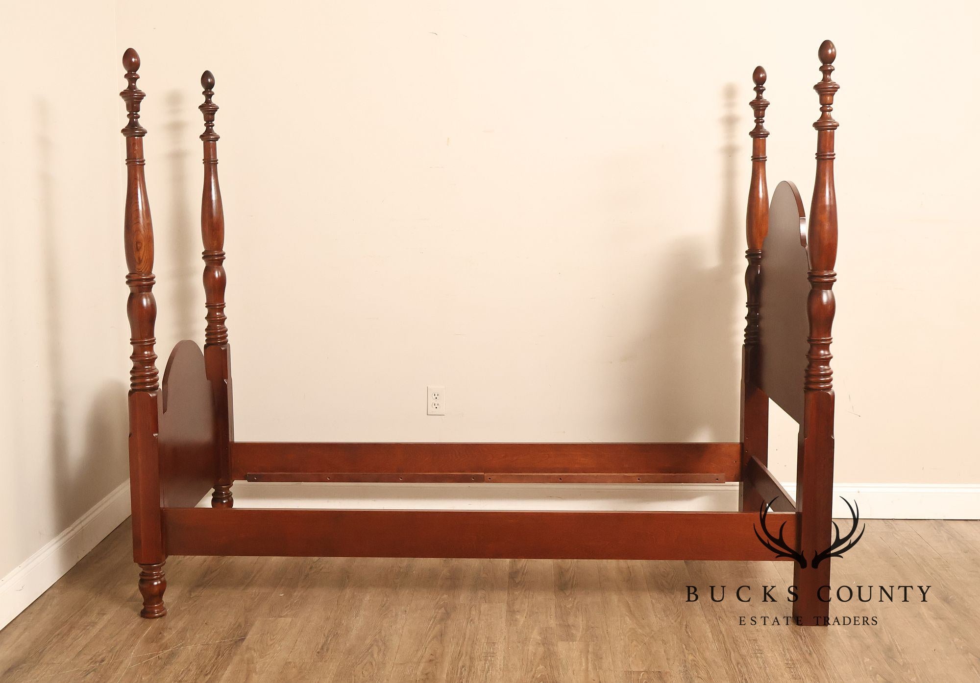 Pair Of Traditional Cherry Wood Twin Poster Beds
