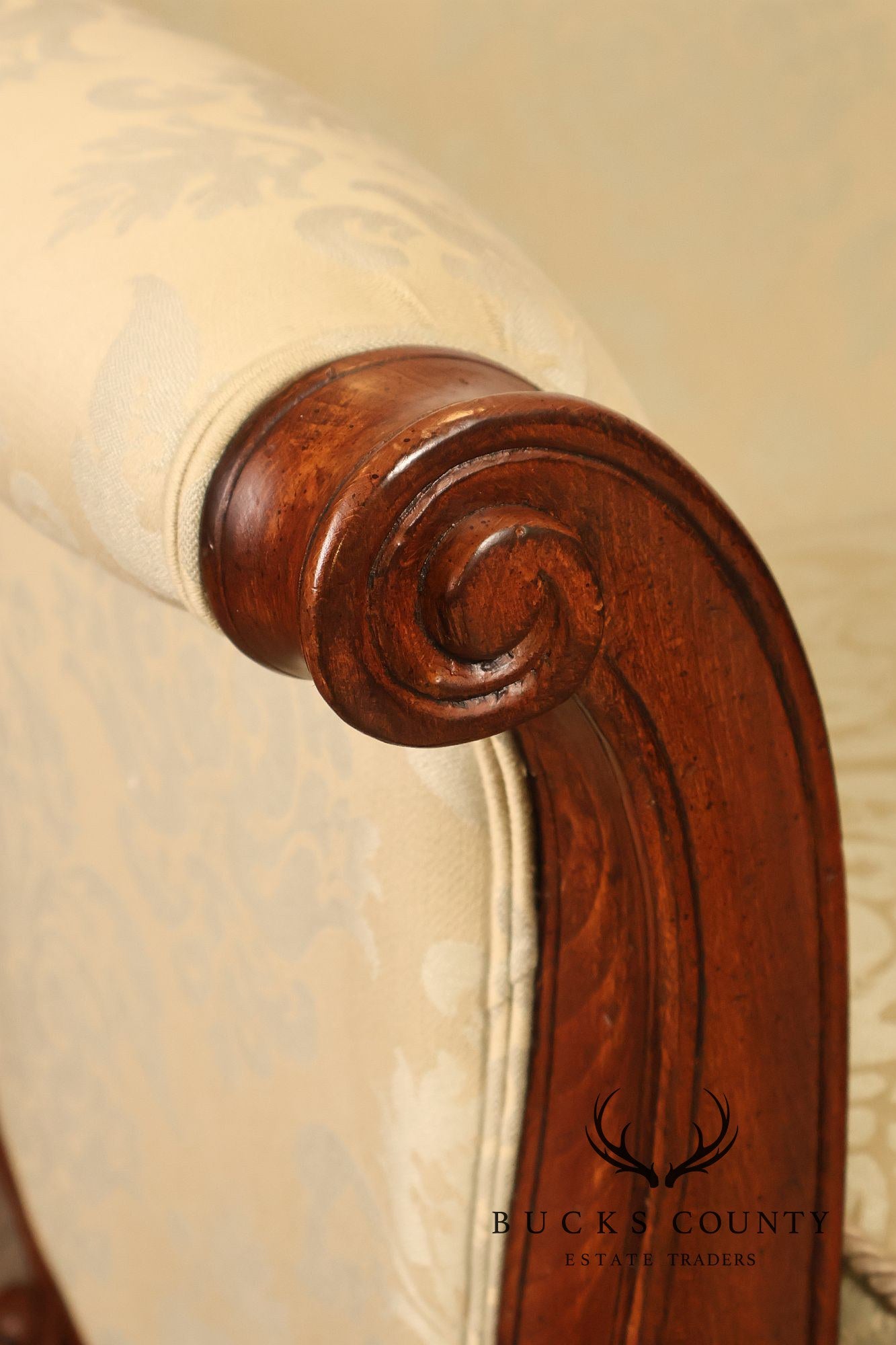 Ethan Allen French Louis XV Style Camelback Sofa