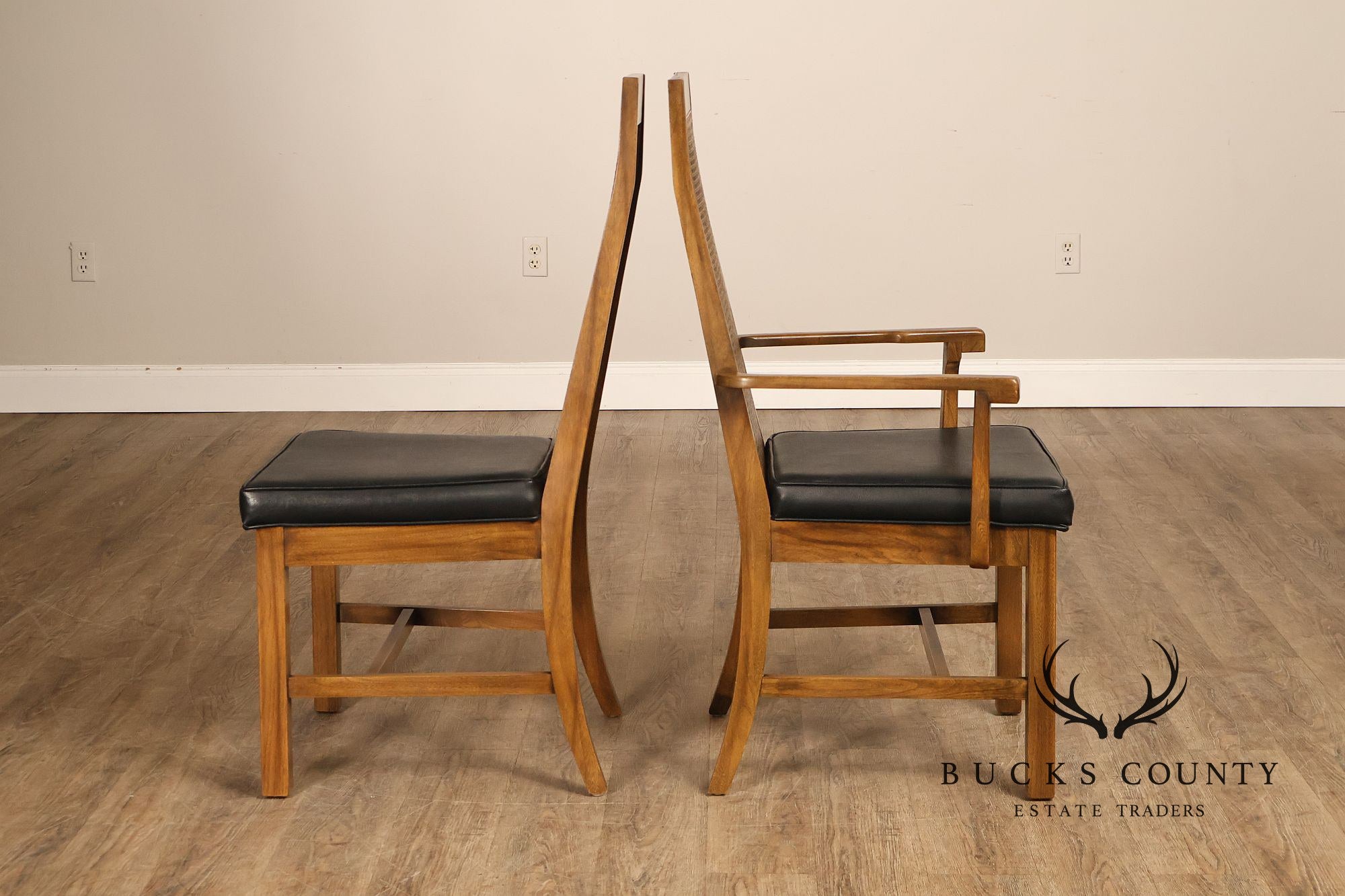 Young Manufacturing Mid Century Modern Set of Six Dining Chairs