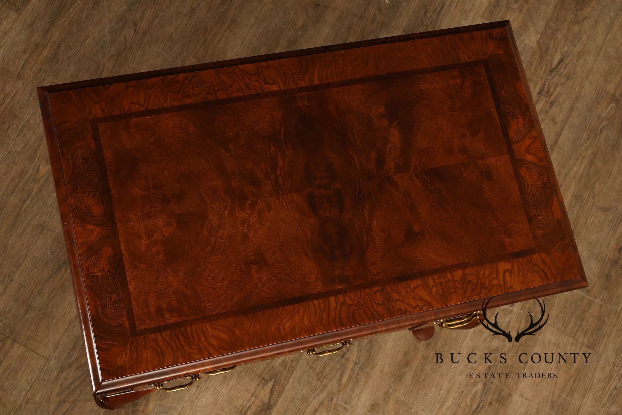 Henredon Georgian Style Burlwood Lowboy