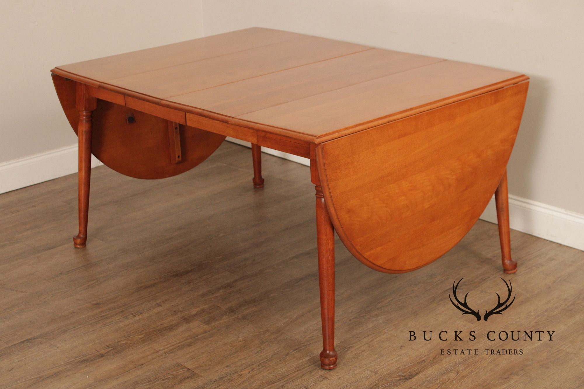 Vintage Cushman Colonial Creations Maple Drop Leaf Dining Table With 2 Leaves