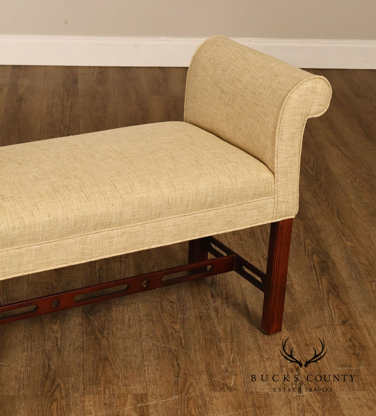 Ethan Allen Chippendale Style Mahogany Bench