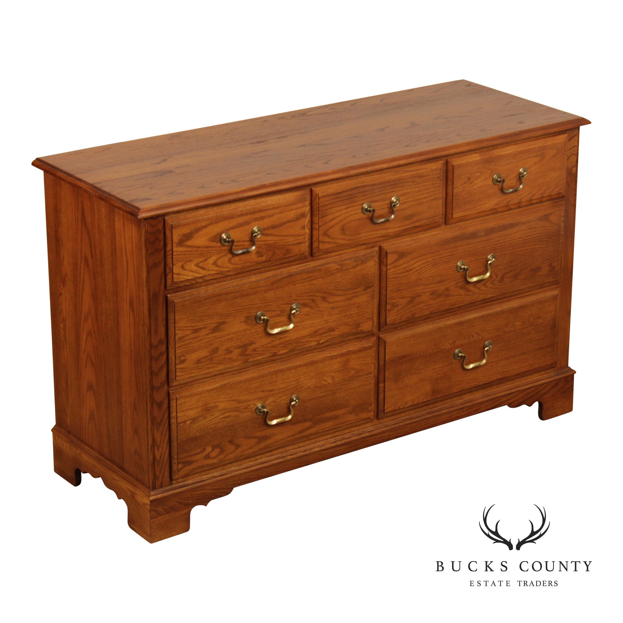 Ethan Allen 'Canterbury' Oak Bedroom Dresser