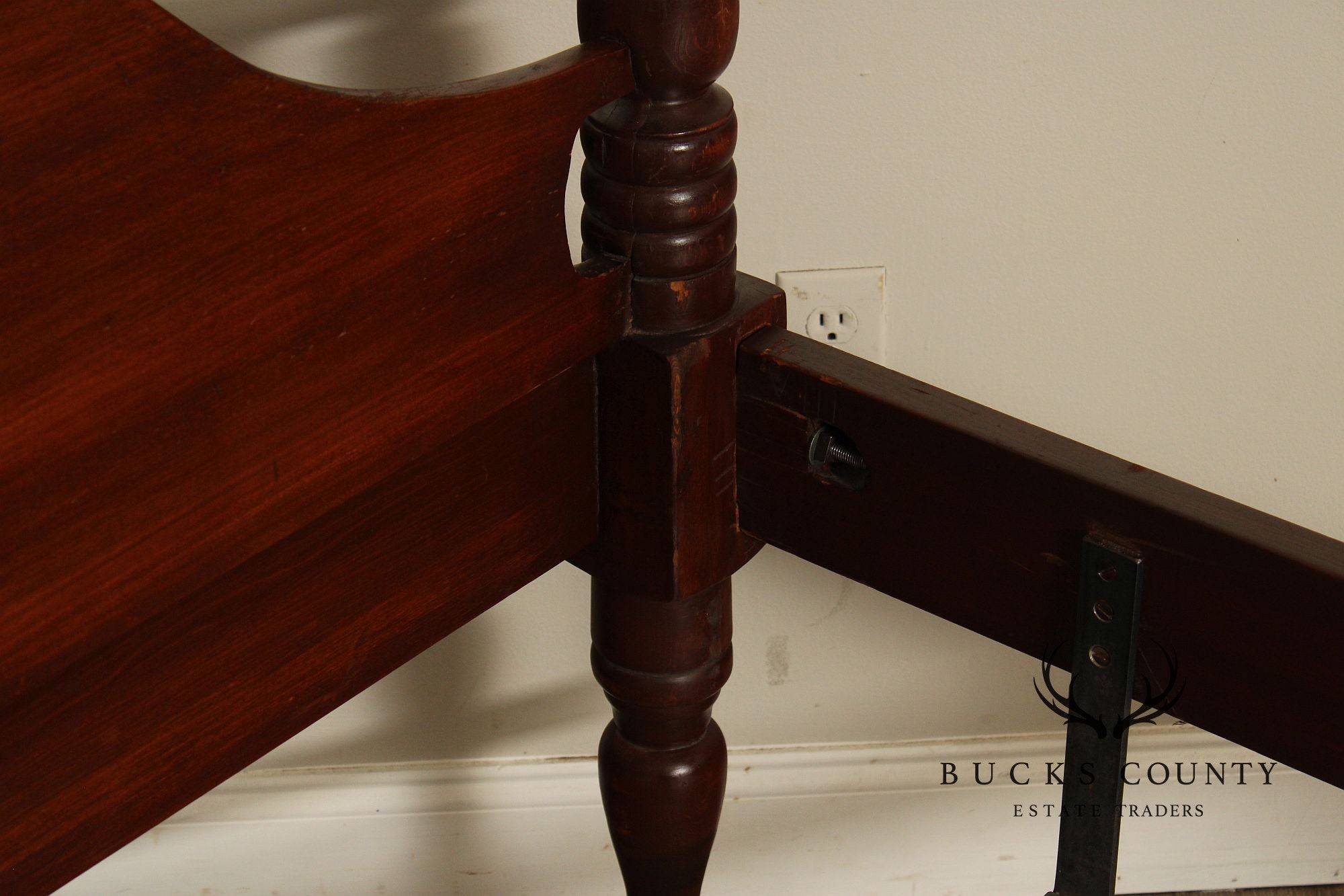 Antique Sheraton Style Pair Of Twin Poster Beds