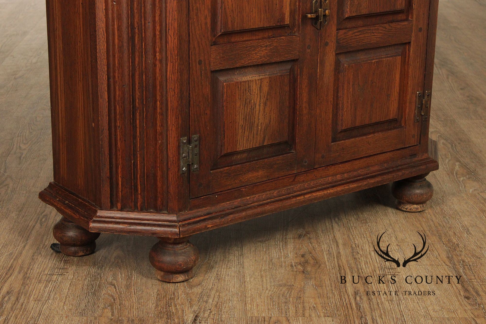 Rustic European Style Oak Console Cabinet