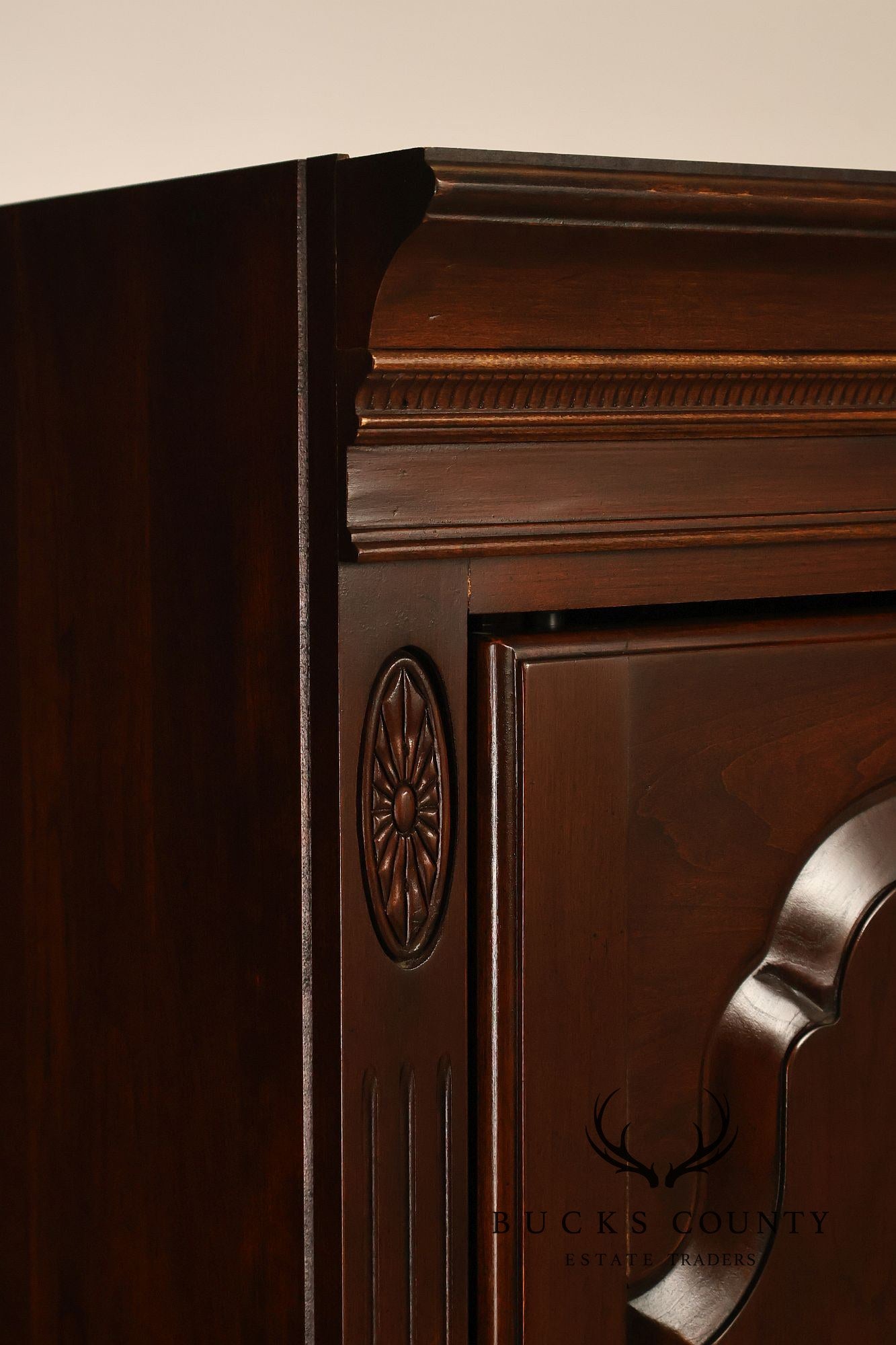 Ethan Allen Georgian Court Collection Traditional Entertainment Armoire Cabinet