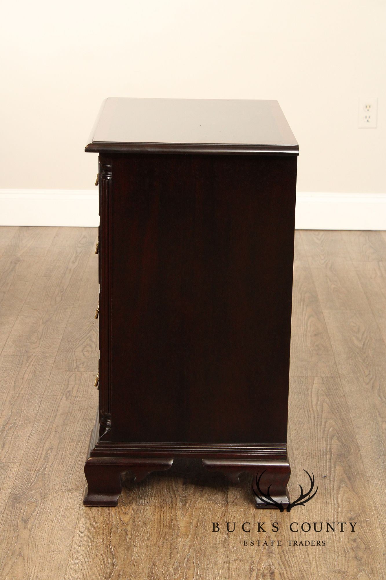 Stickley Georgian Style Inlaid Mahogany Nightstand