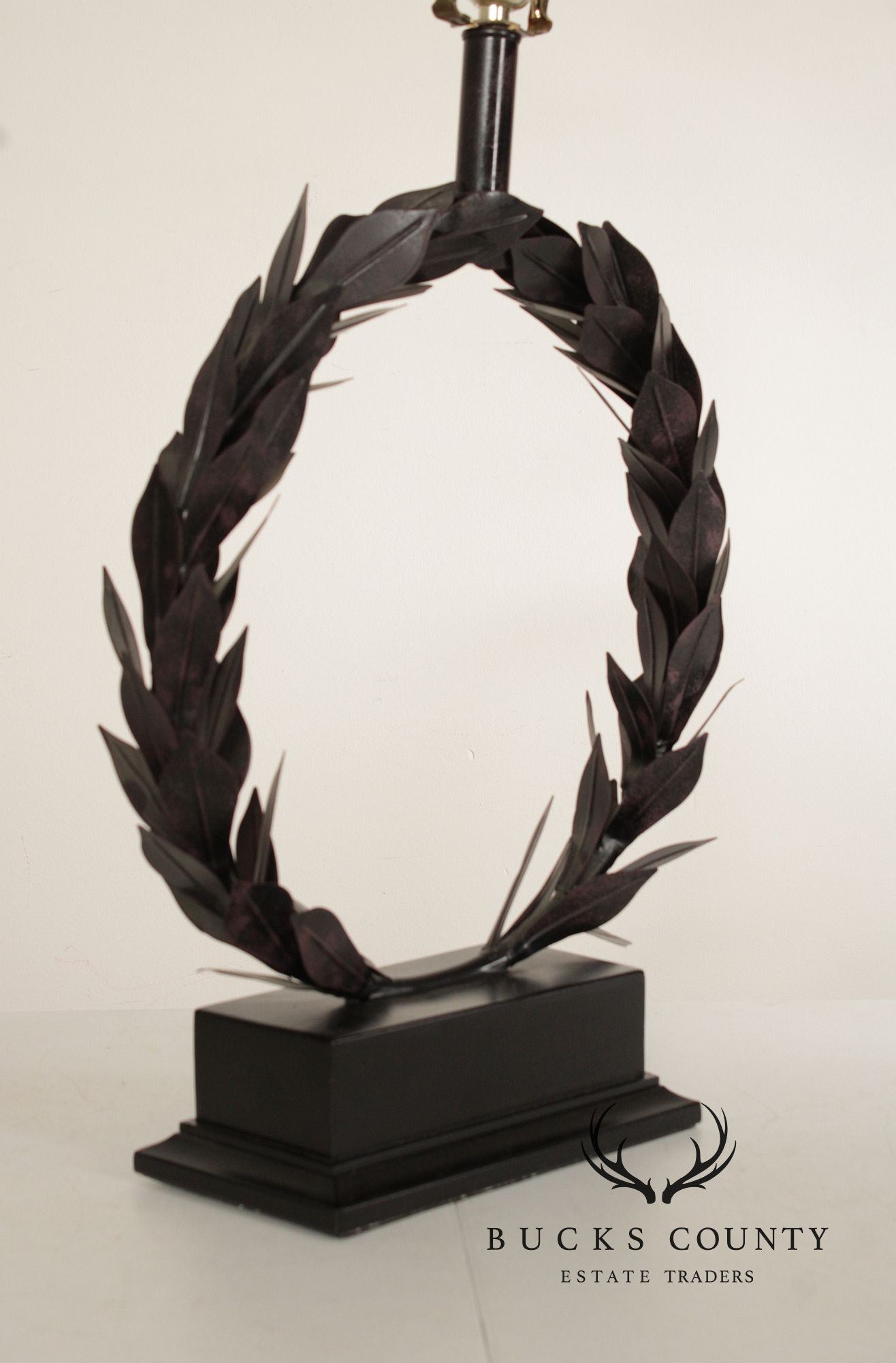 Barbara Cosgrove Laurel Wreath Table Lamp