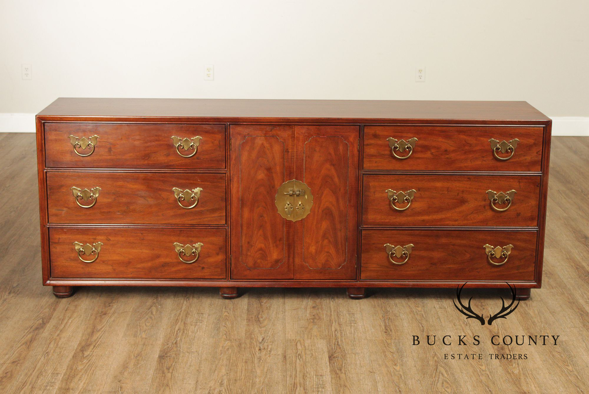 Henredon Chinoiserie Style Mahogany Triple Dresser