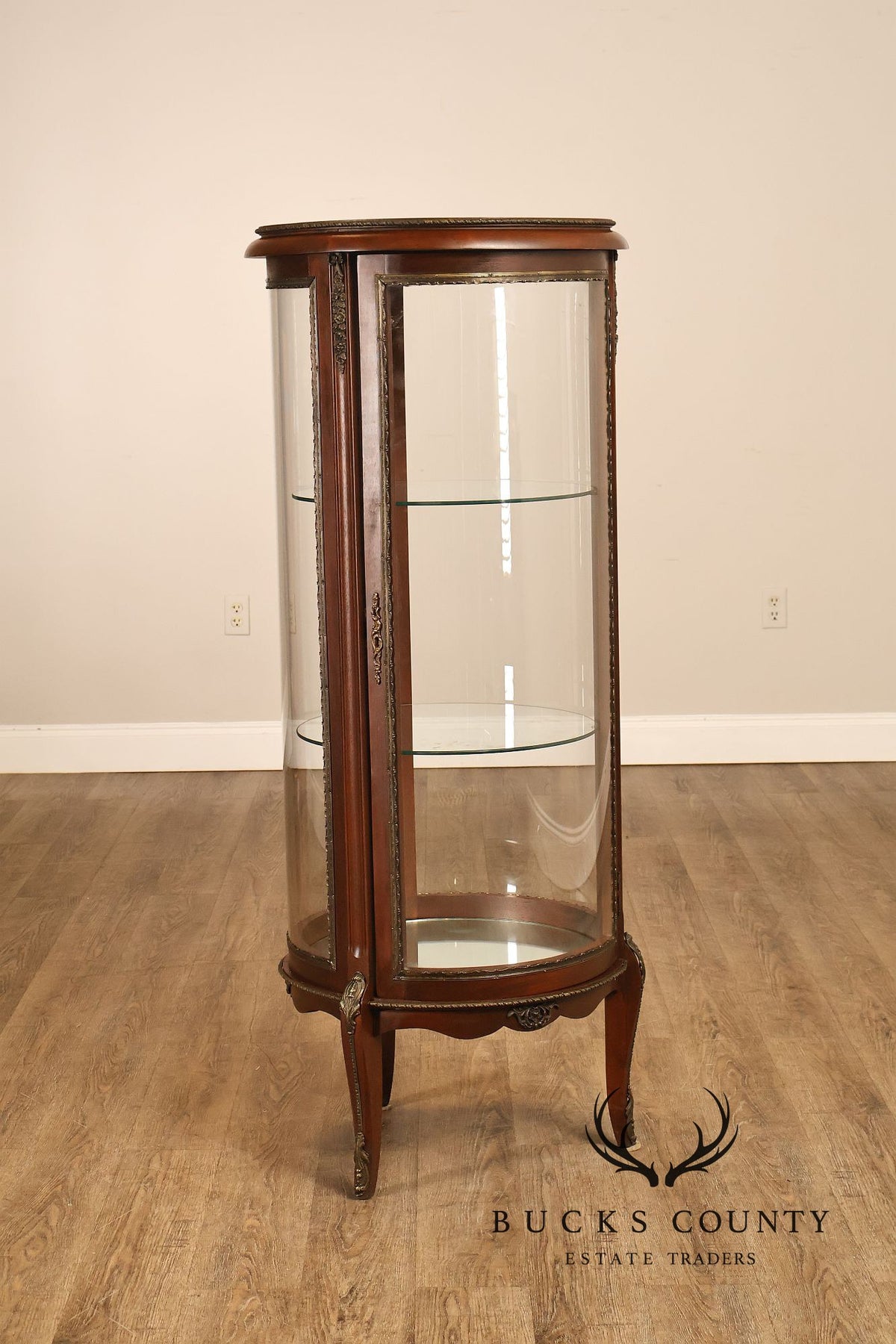 French Louis XV Style Mahogany Curved Glass Display Curio Cabinet