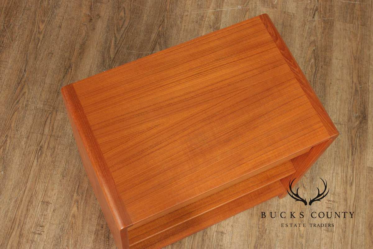 Schreibers Mobelfabrik Danish Modern Teak Nightstand