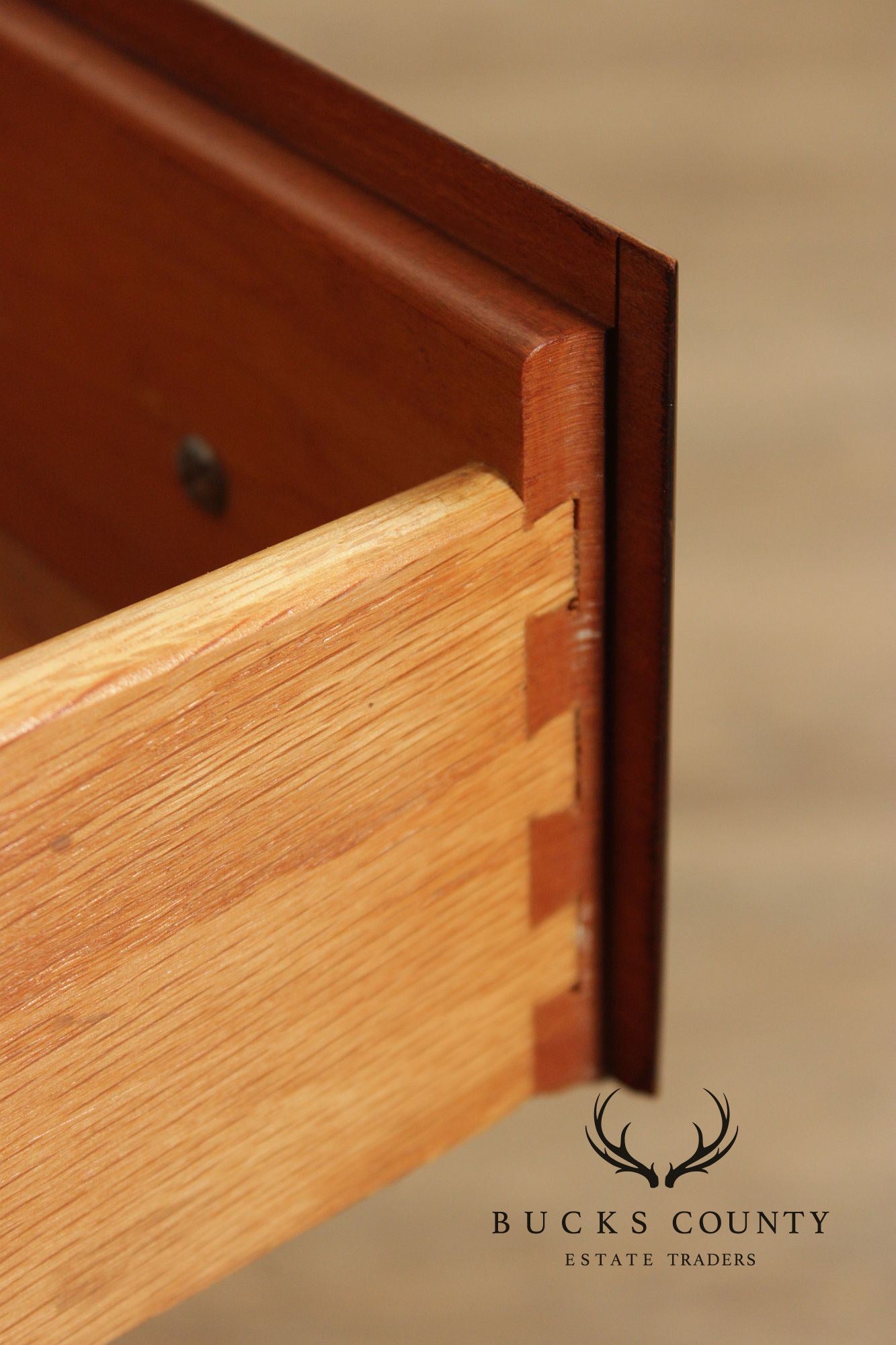 Pennsylvania House Traditional Pair Of Cherry Nightstands