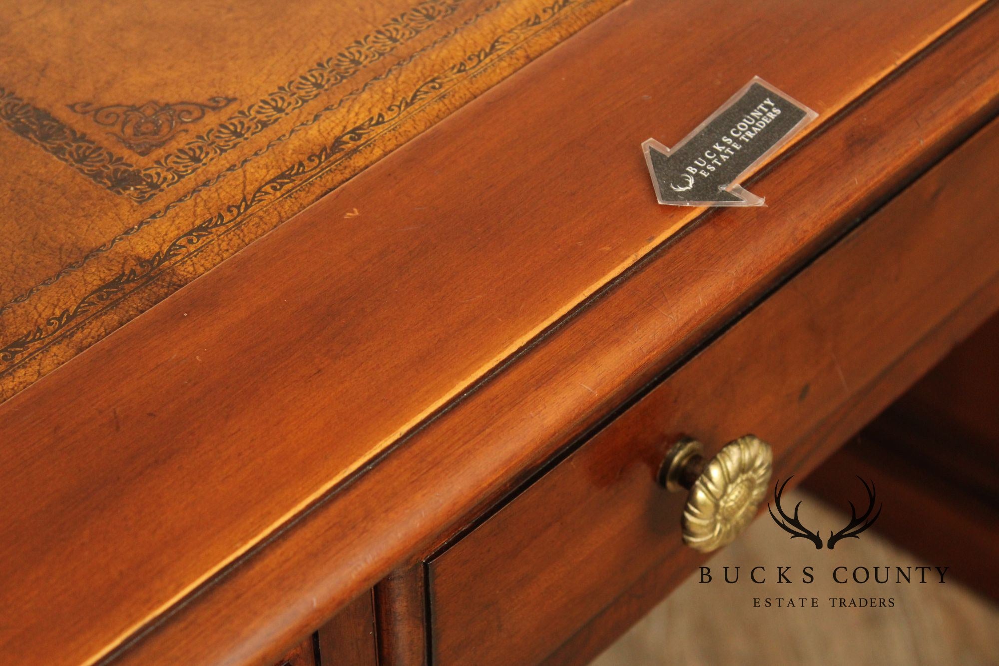 Sligh 'The Ellis Line' Mahogany Leather Top Executive Desk