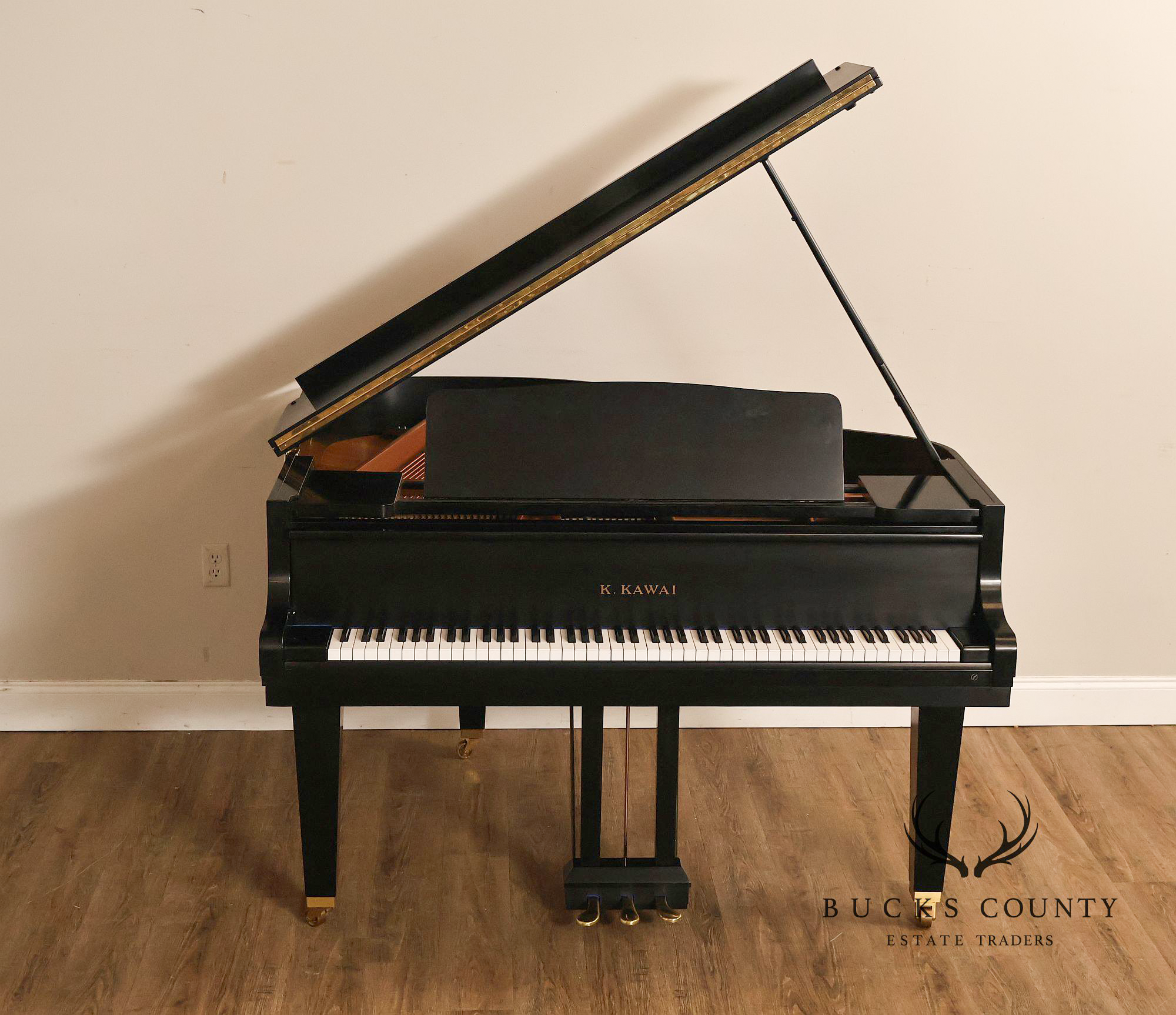 Kawai GE-1 Black Baby Grand Piano With Matching Bench