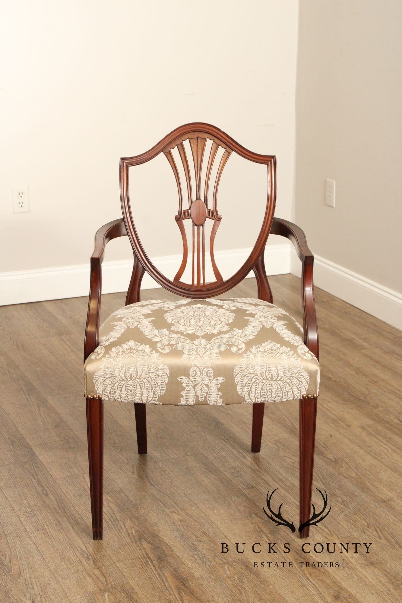 Hepplewhite Style Set of Six Inlaid Mahogany Dining Chairs