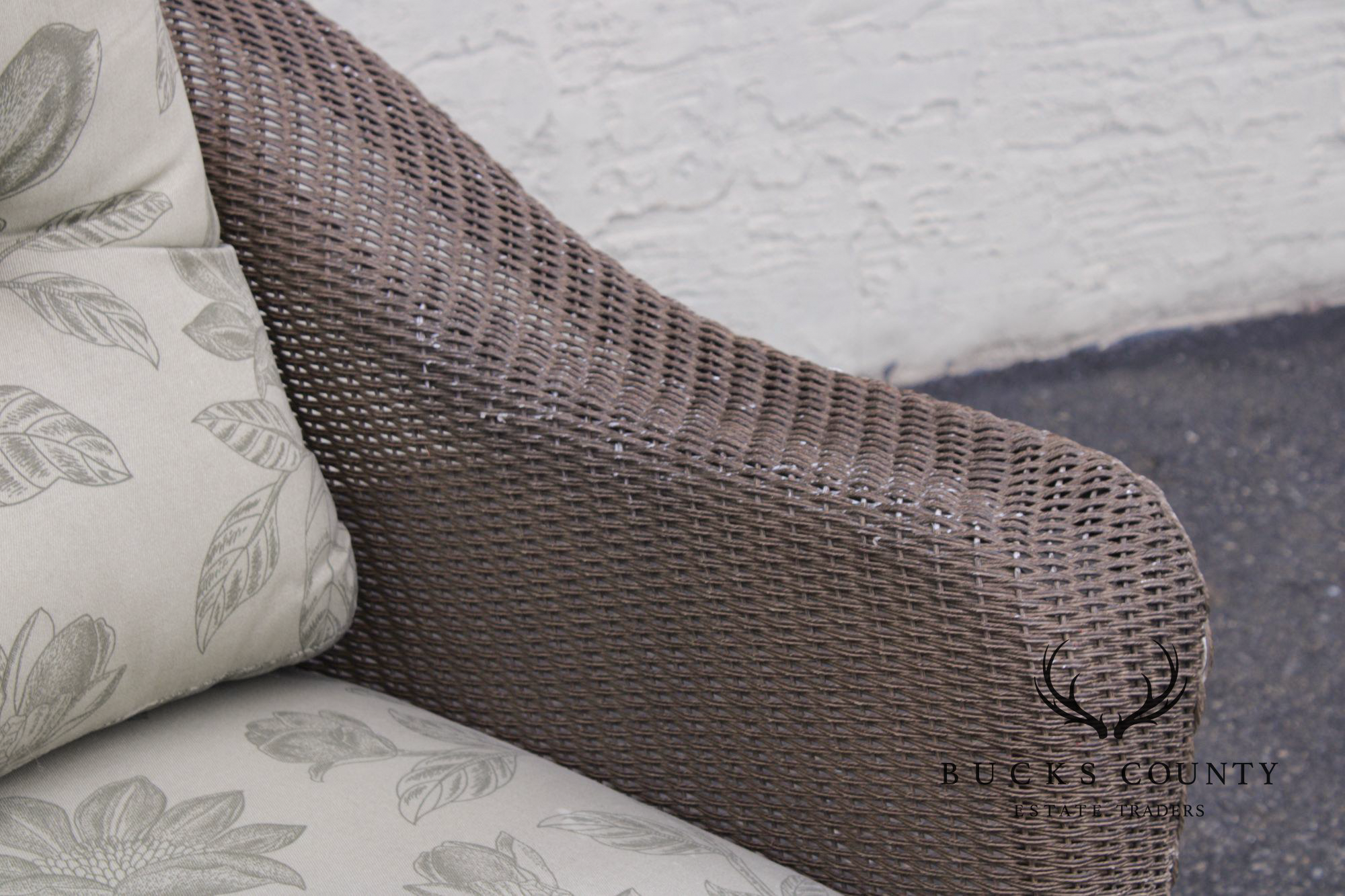 Lloyd Loom Outdoor Swivel Rocking Wicker Lounge Chair