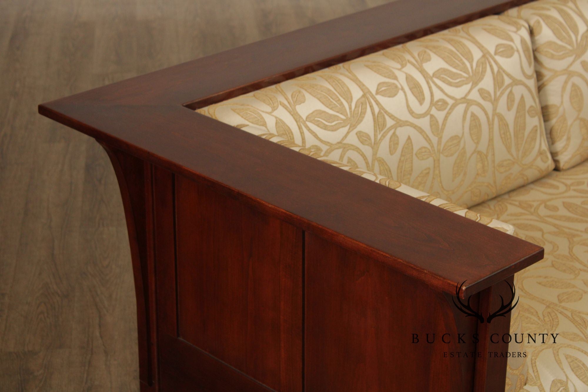 Stickley Mission Collection Cherry Prairie Settle