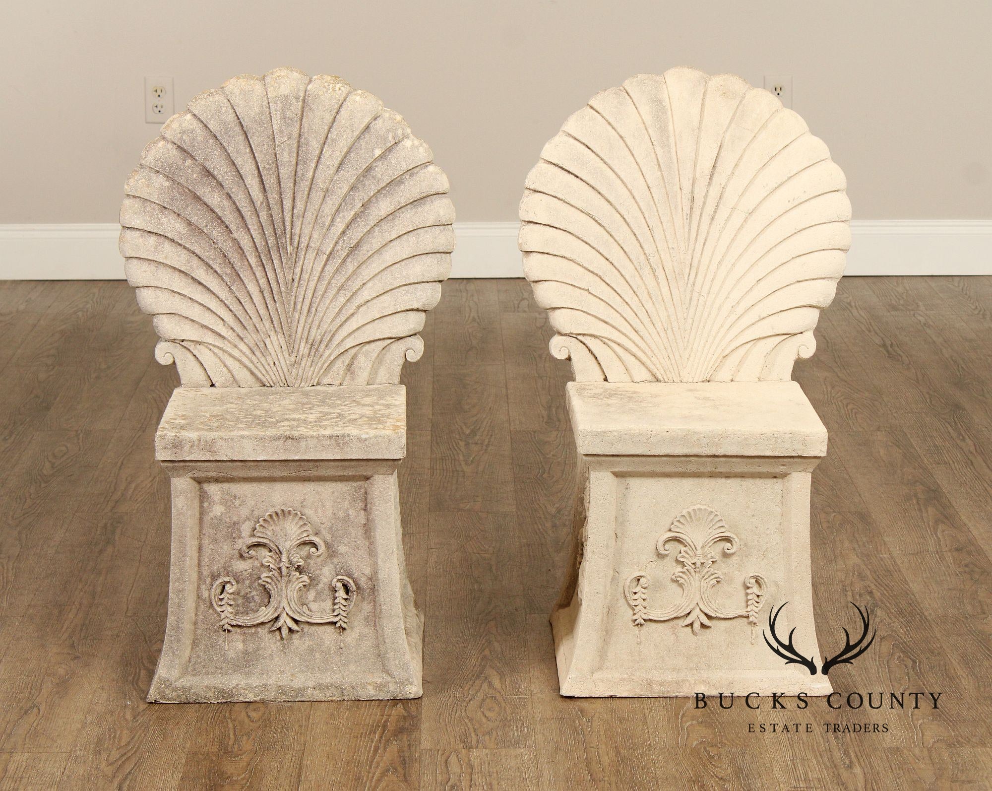 Design Toscano Pair of 'Villa Tivoli' Grotto Chairs