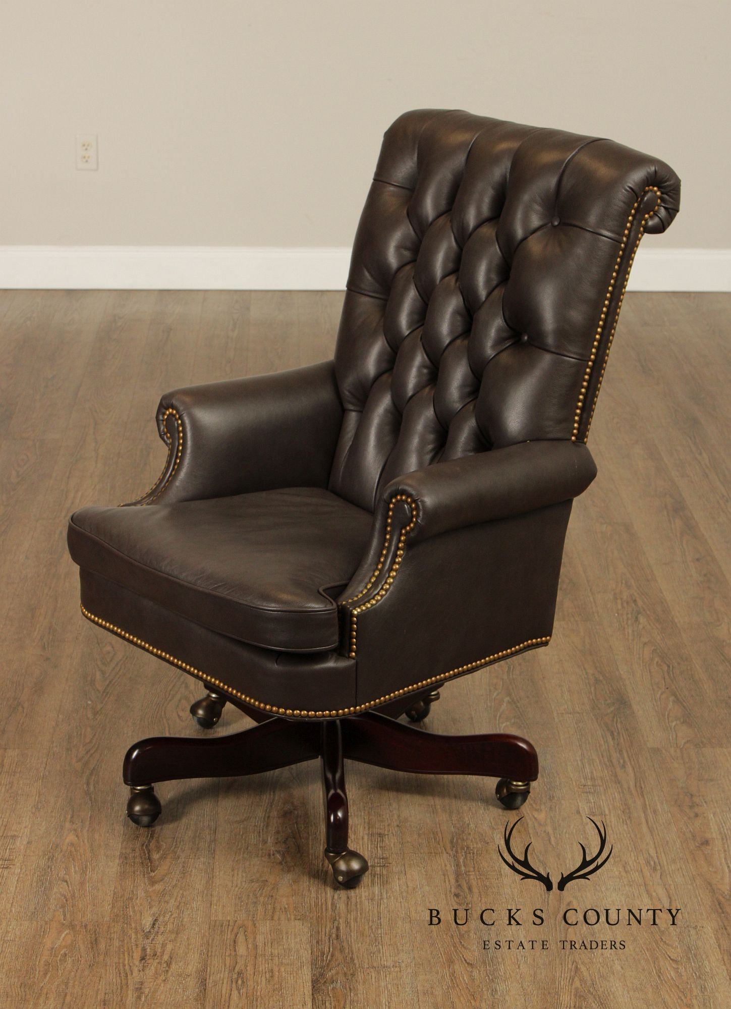 Hancock and  Moore 'Berwind' Tufted Leather Executive Office Chair