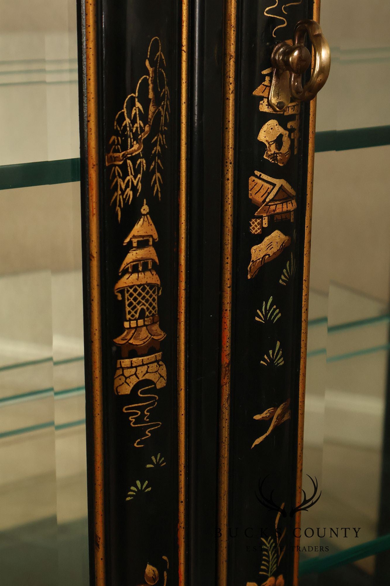 Drexel Heritage Et Cetera Chinoiserie Black Lacquer Pagoda Top Lighted Display China Cabinet