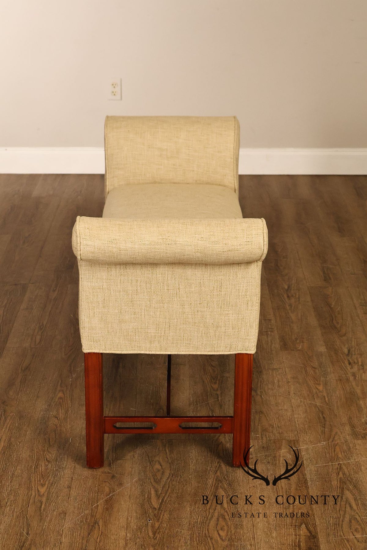 Ethan Allen Chippendale Style Mahogany Bench