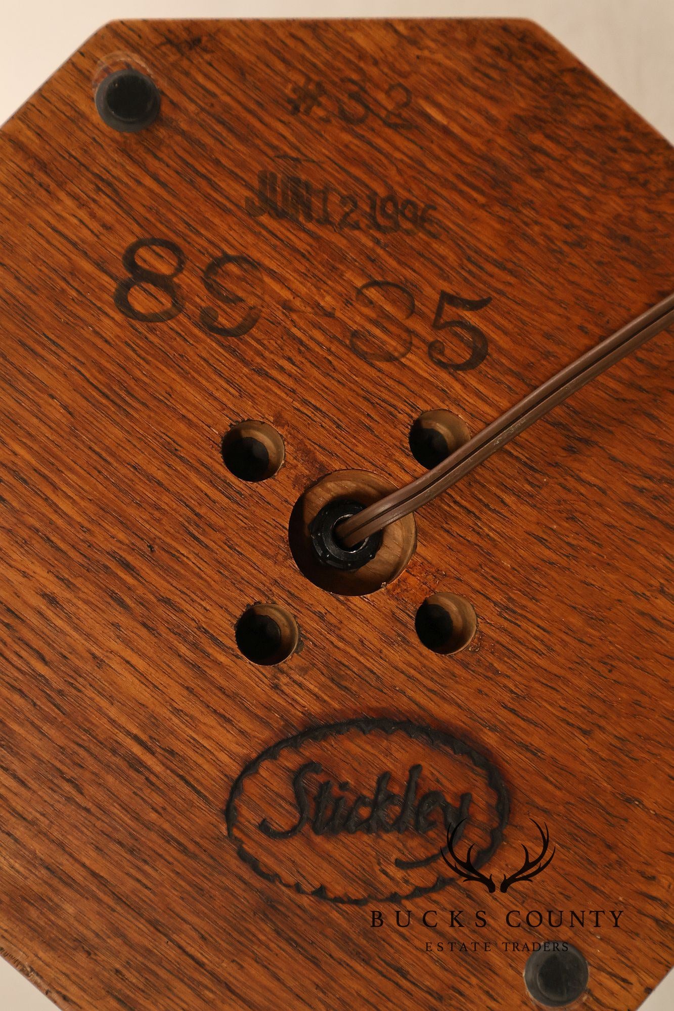 Stickley Mission Collection Table Lamp With Leaded Glass Shade