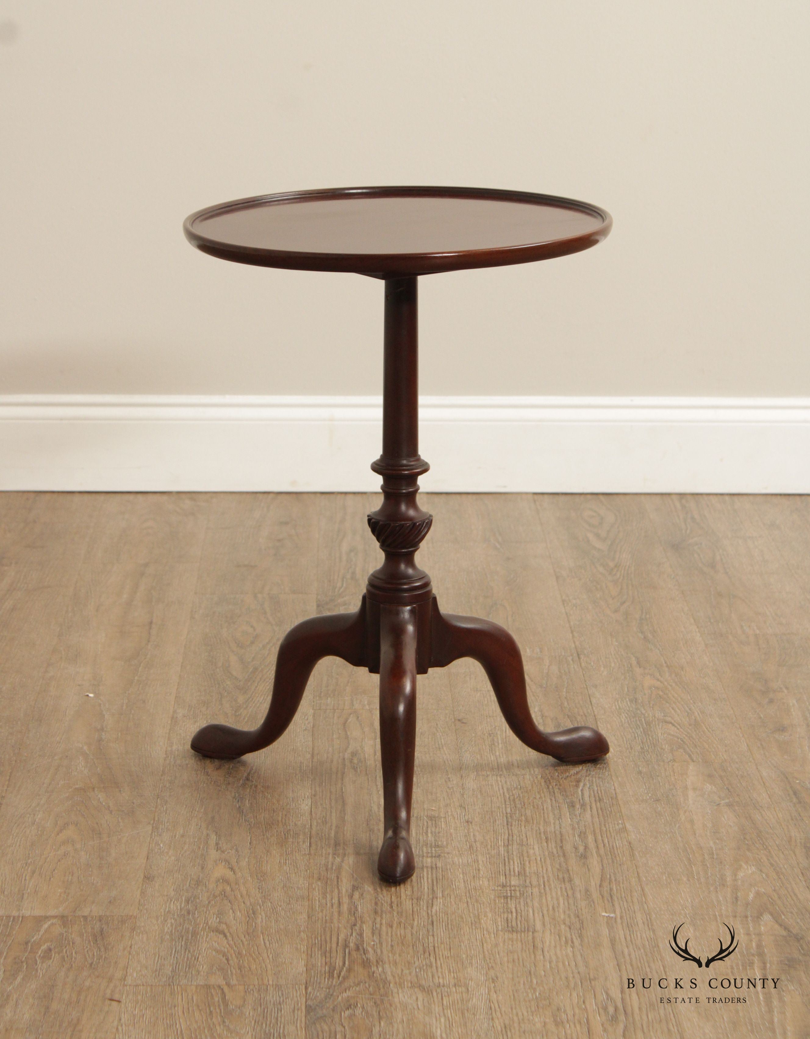 Kittinger Historic Newport Georgian Style Mahogany Round Mahogany Drinks Side Table