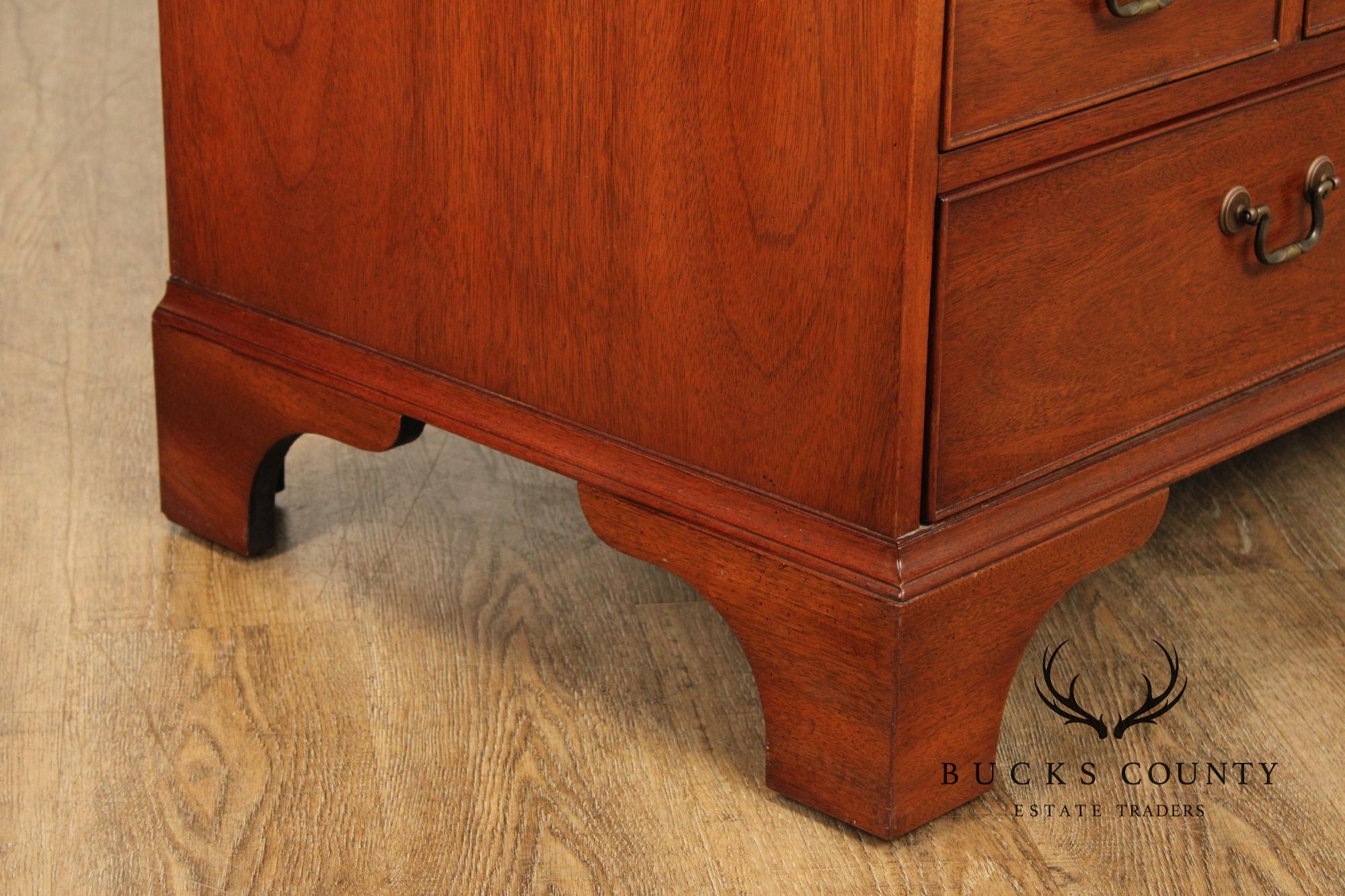 Kittinger Traditional Mahogany Chest of Drawers