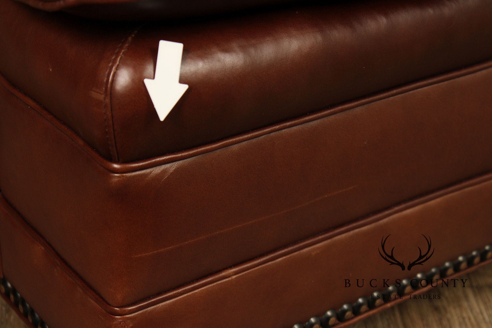 HANCOCK & MOORE ENGLISH TRADITIONAL STYLE BROWN LEATHER SOFA