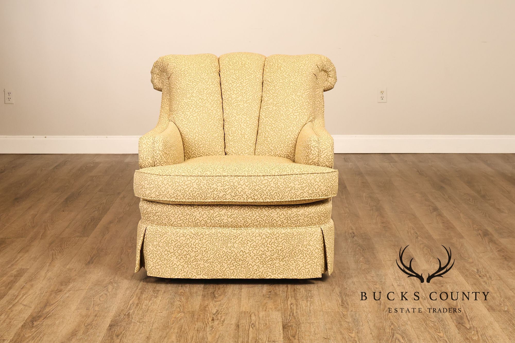 JRS Furniture Pair Of Upholstered Club Chairs