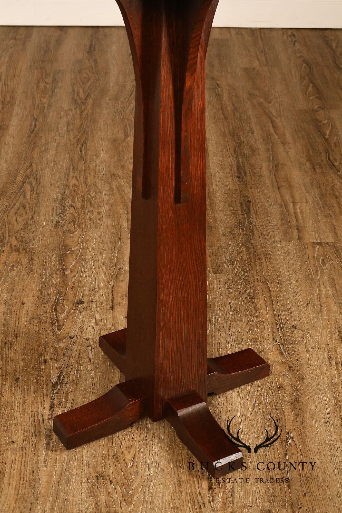 Stickley Mission Collection Oak Pedestal