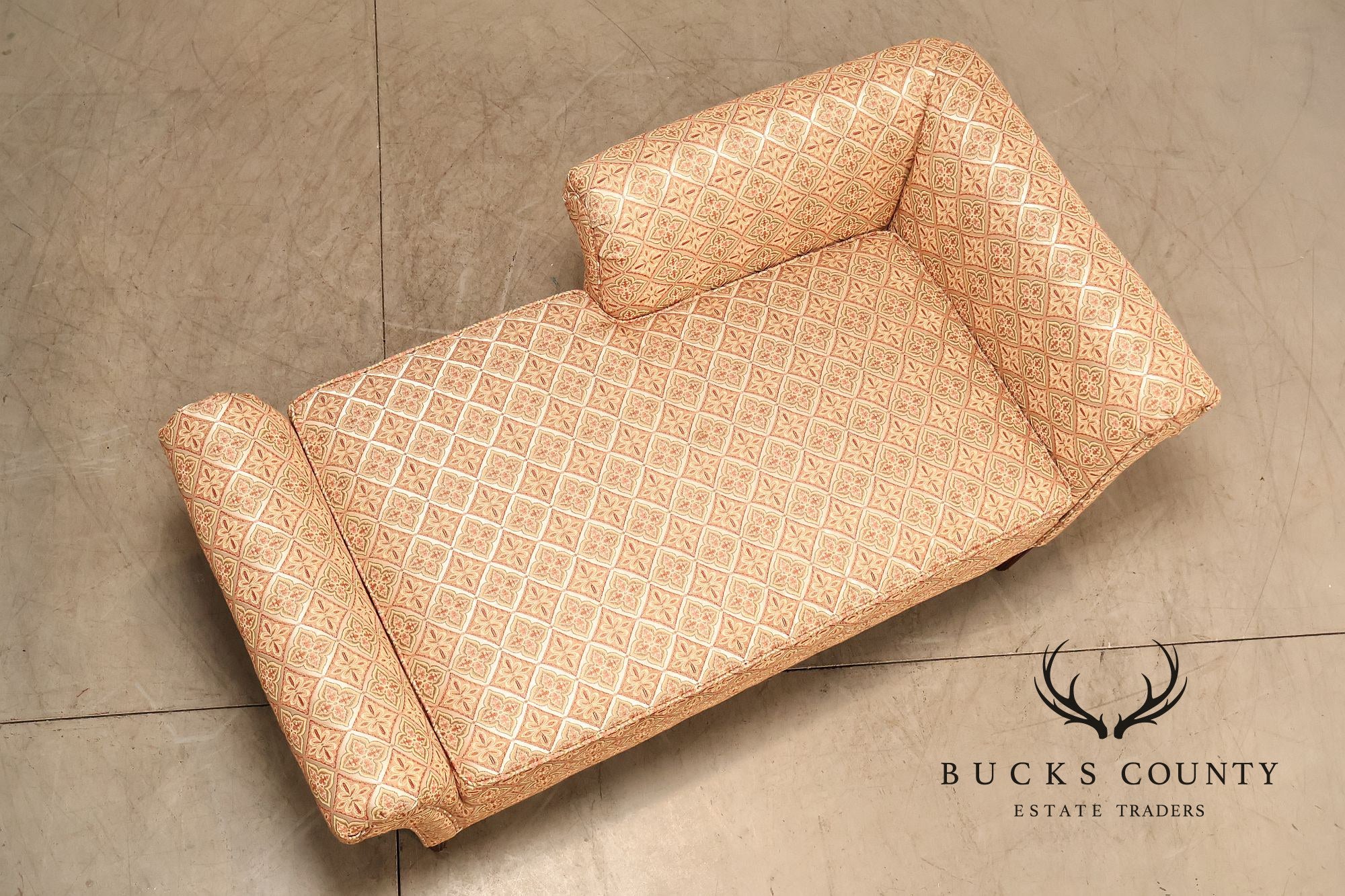 Harden Custom Upholstered Traditional Left Chaise Lounge