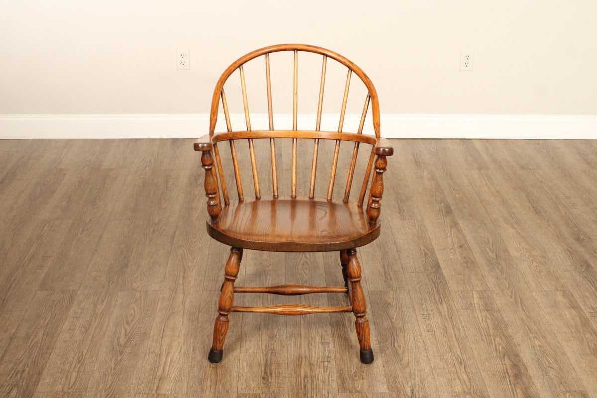 Antique Windsor Bow Back Set Of 4 Oak Dining Armchairs