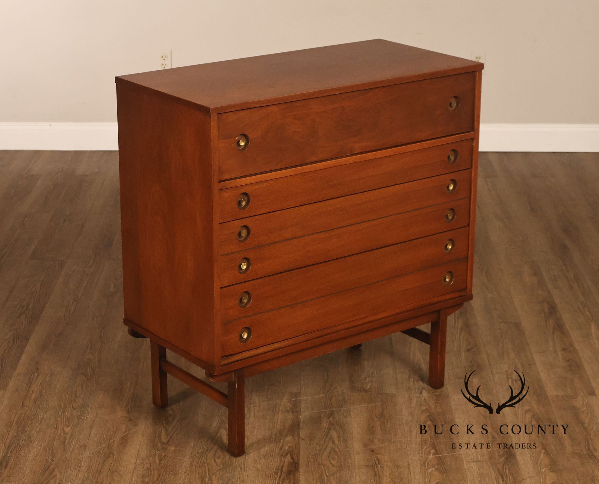 Mid Century Modern Walnut Chest of Drawers