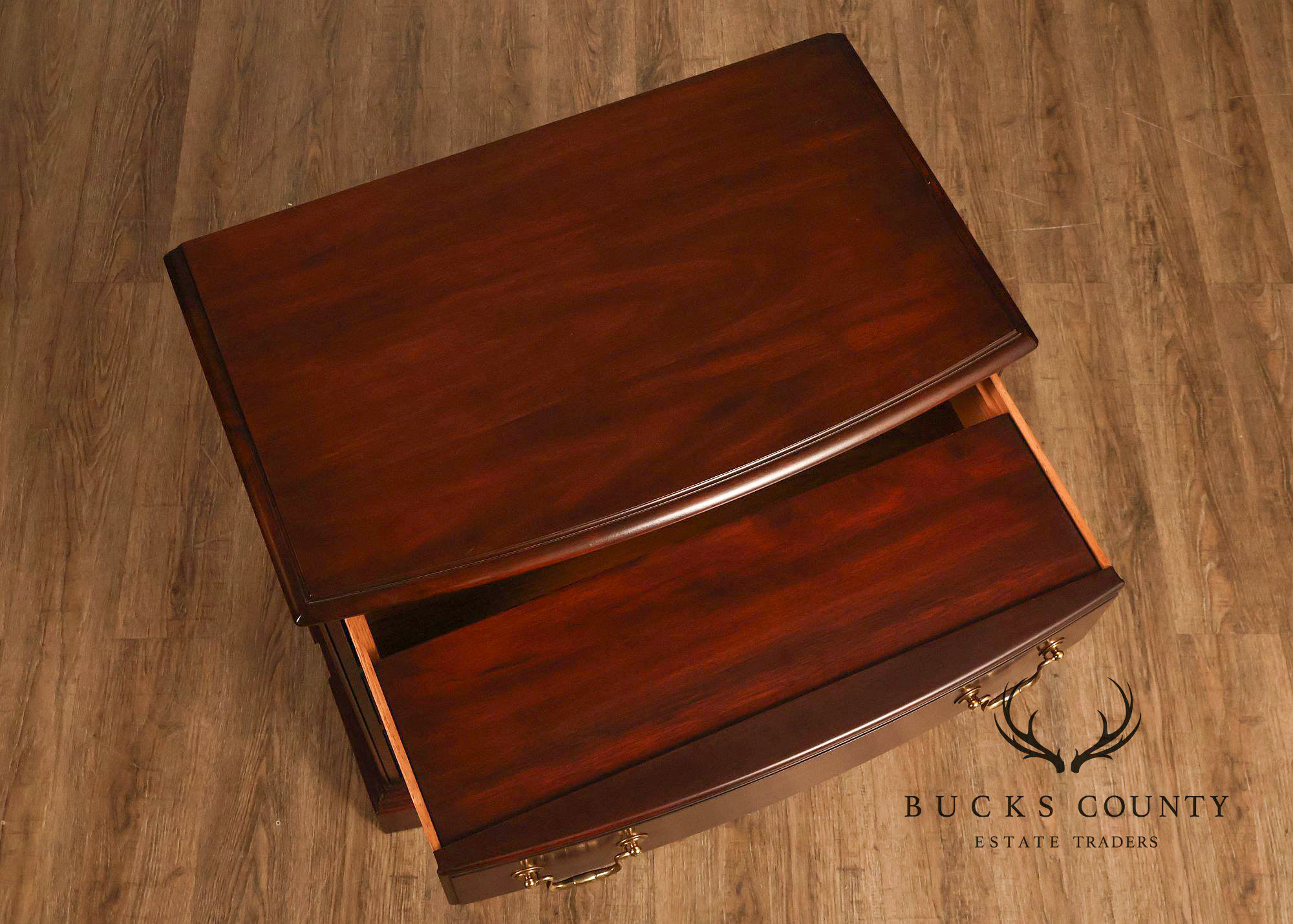 Henkel Harris Chippendale Style Pair Of Mahogany Bowfront Three-Drawer Nightstands