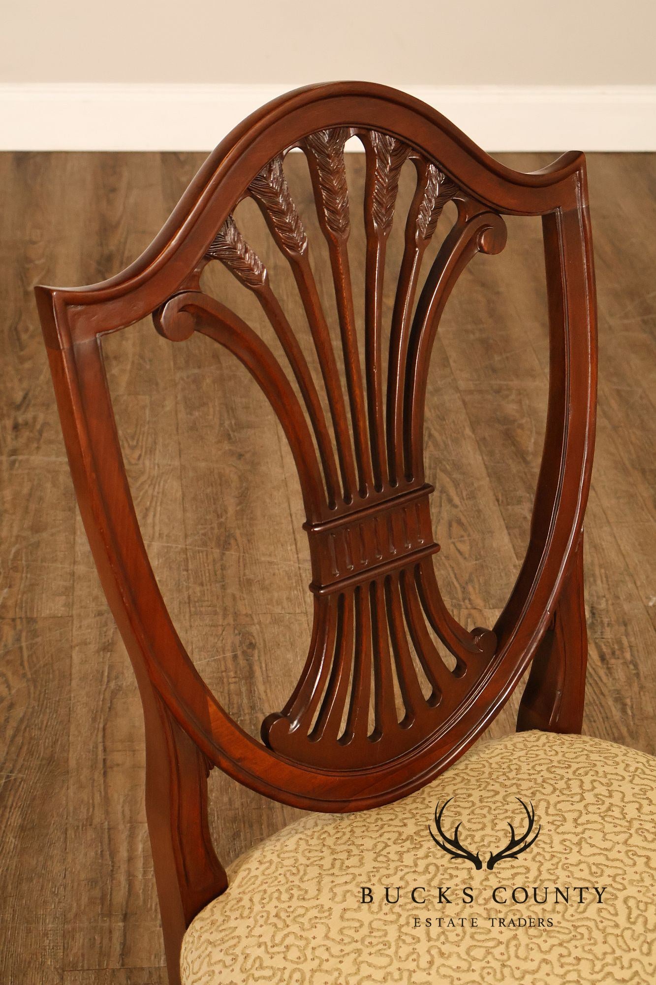 Stickley Hepplewhite Style Set of Eight Mahogany Shield Back Dining Chairs
