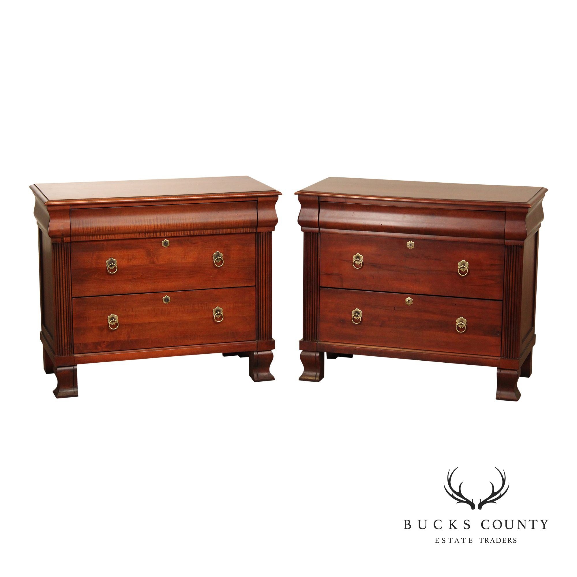 Ethan Allen 'British Classics' Pair of Bedside Chests Nightstands