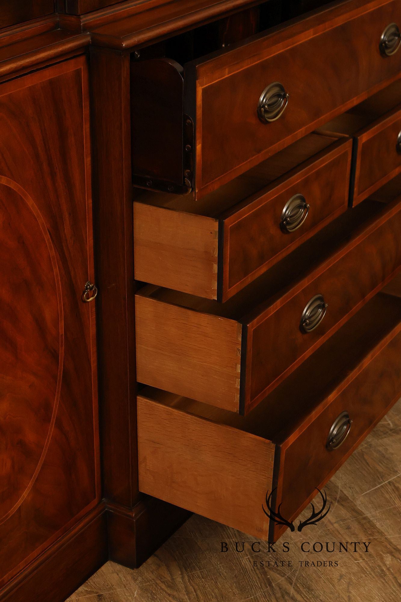 Baker Furniture Georgian Style Vintage Mahogany Breakfront Bookcase