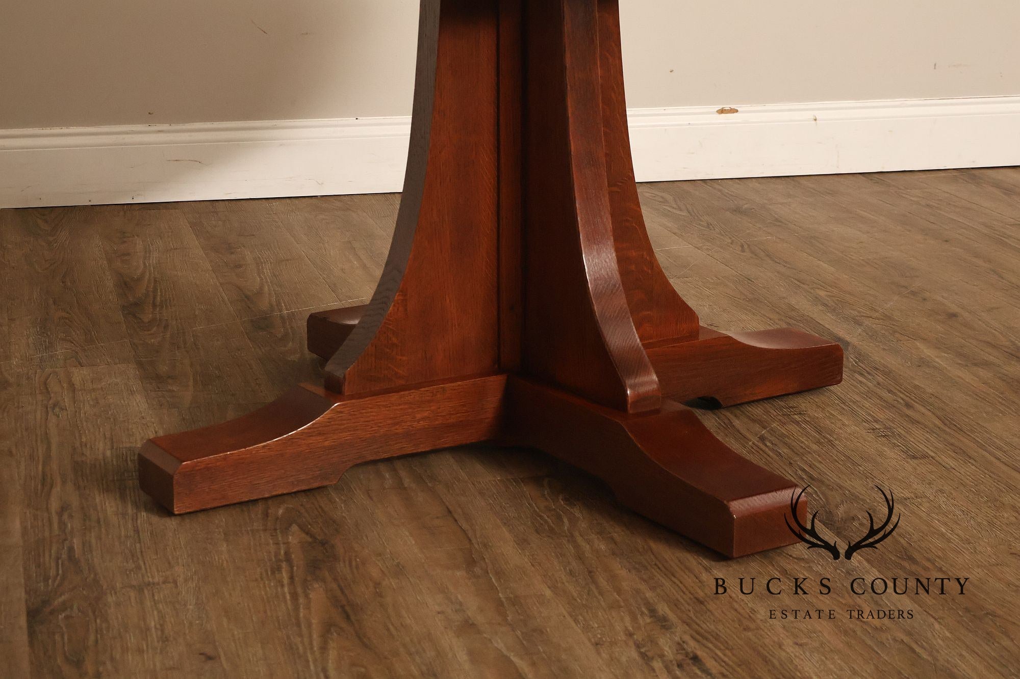 Stickley Mission Collection Round Oak Expandable Dining Table