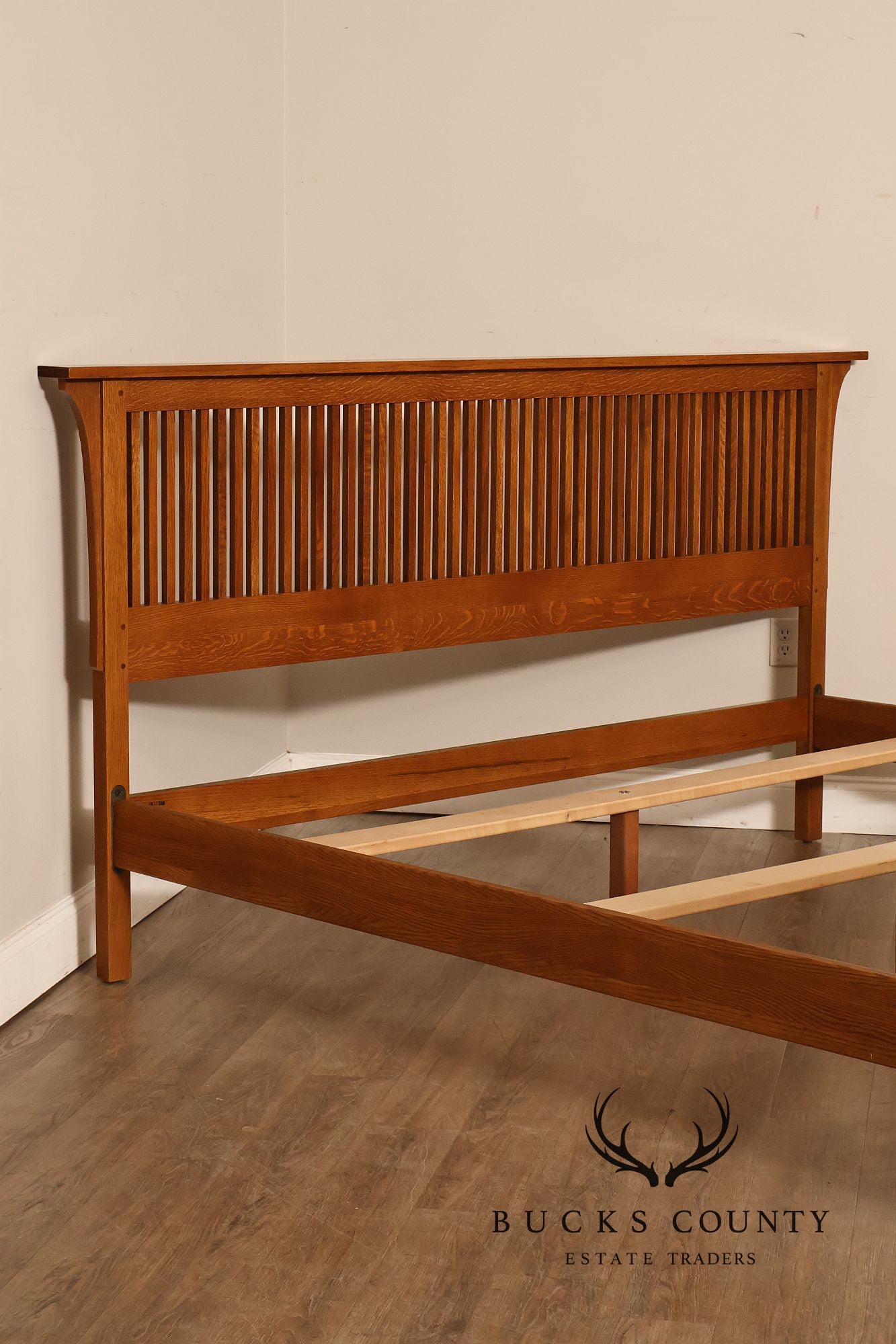 Stickley Mission Collection King Size Spindle Bed
