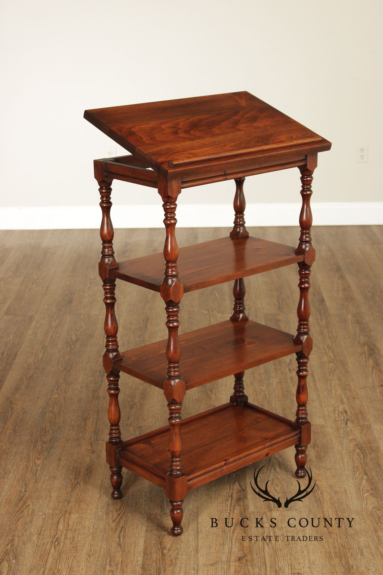 English Traditional Style Pine Bookcase Etagere Lectern