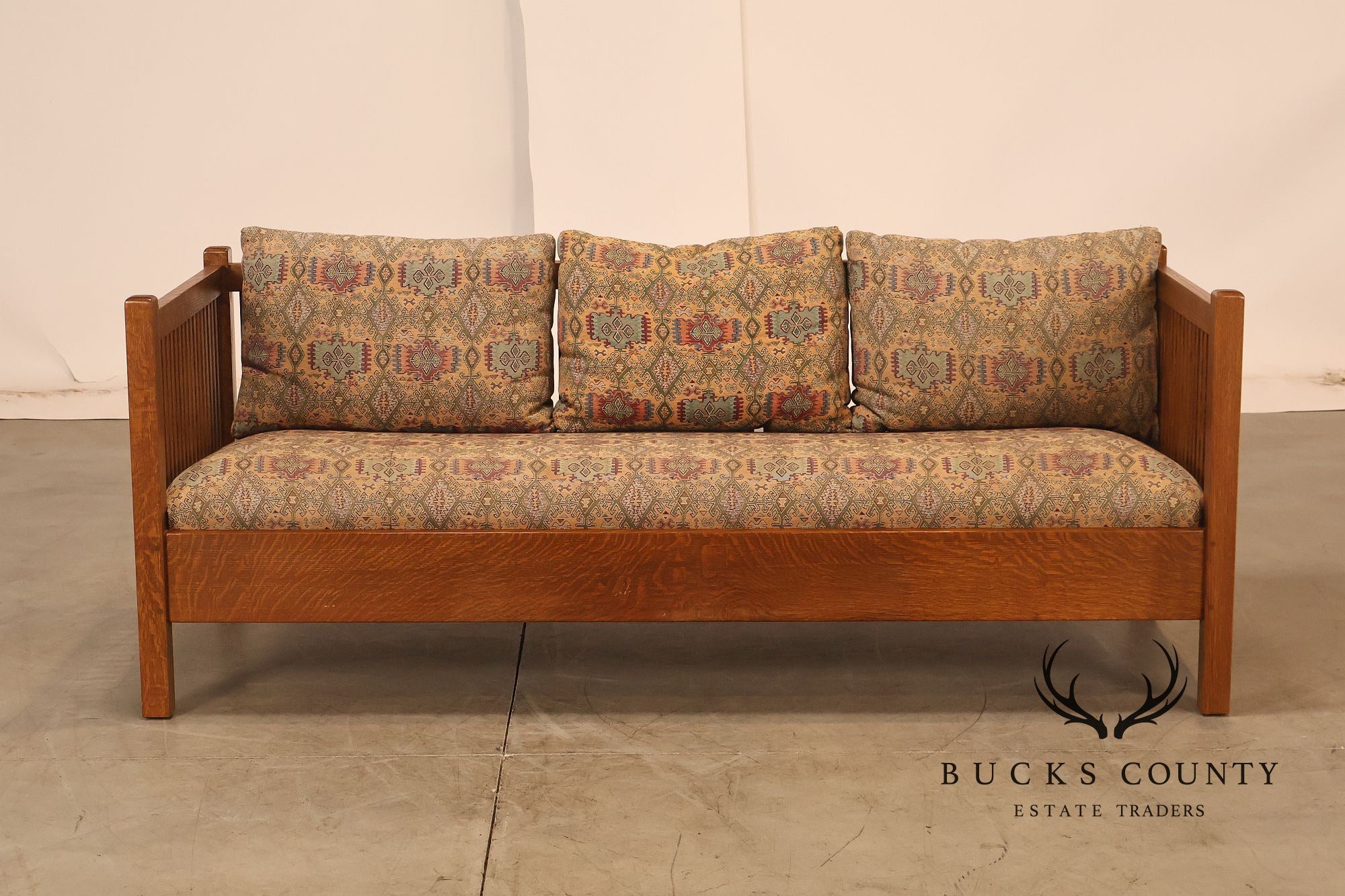 Stickley Mission Collection Oak Spindle Settle
