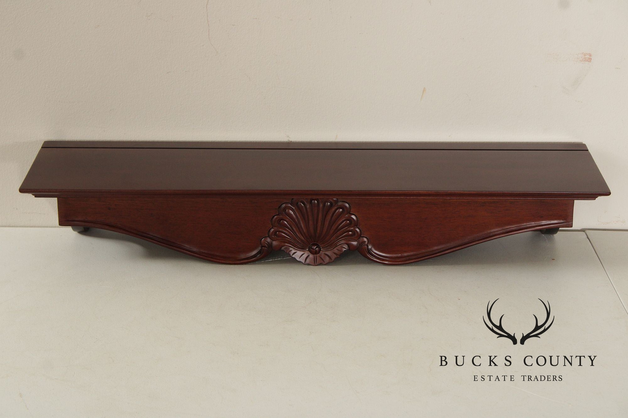 Chippendale Style Shell-Carved Mahogany Wall Shelf