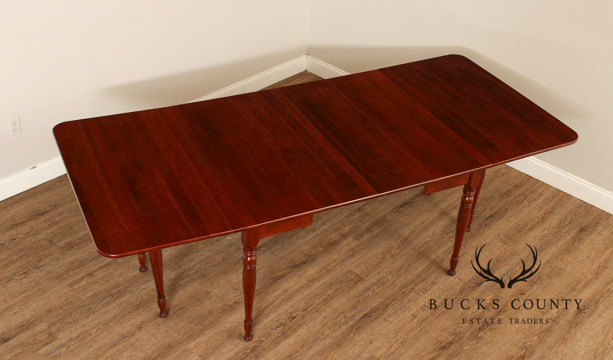 Sheraton Style Cherry Drop-Leaf Extendable Dining Table