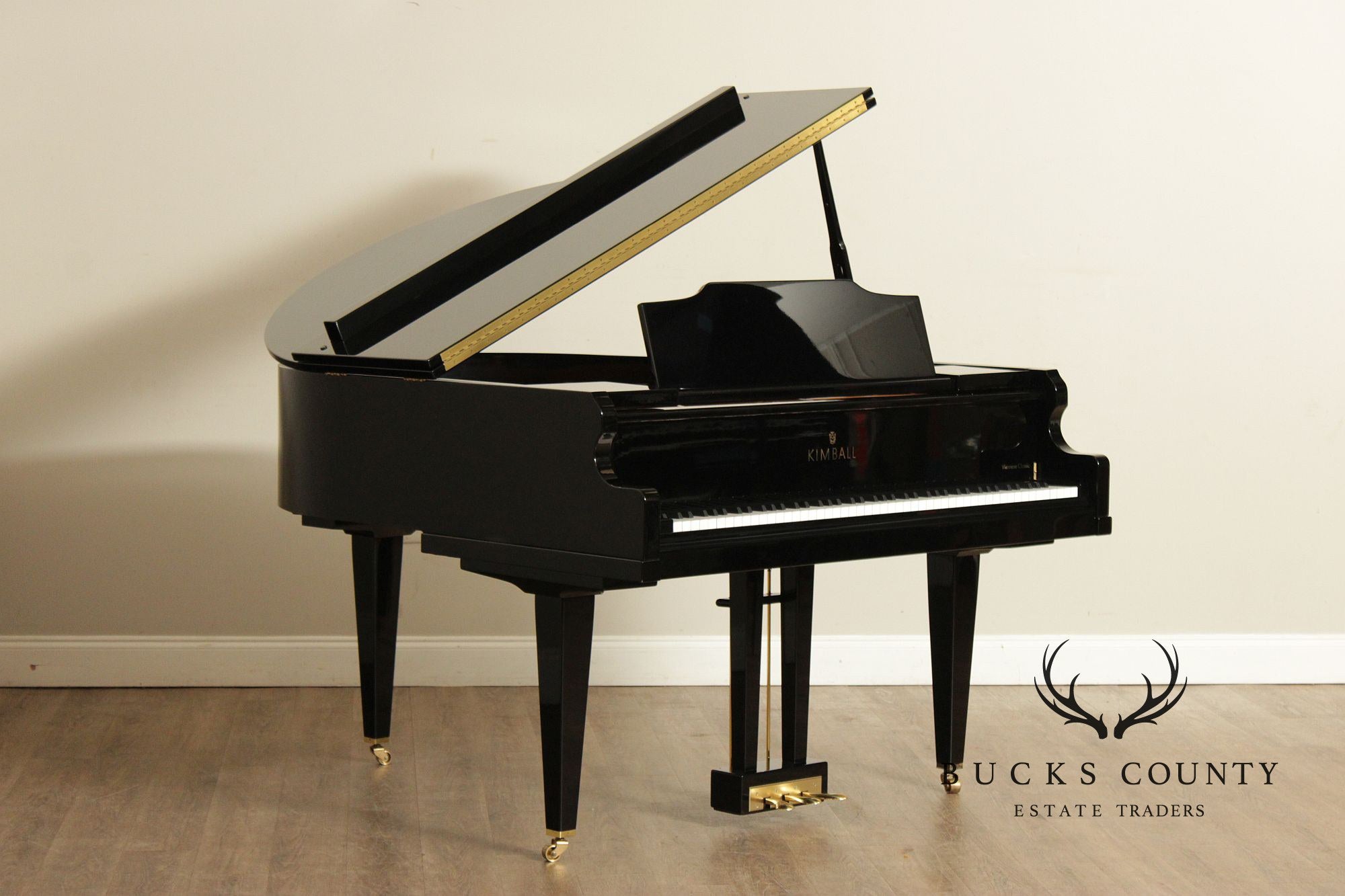 Kimball 'Viennese Classic' Baby Grand Piano and Bench
