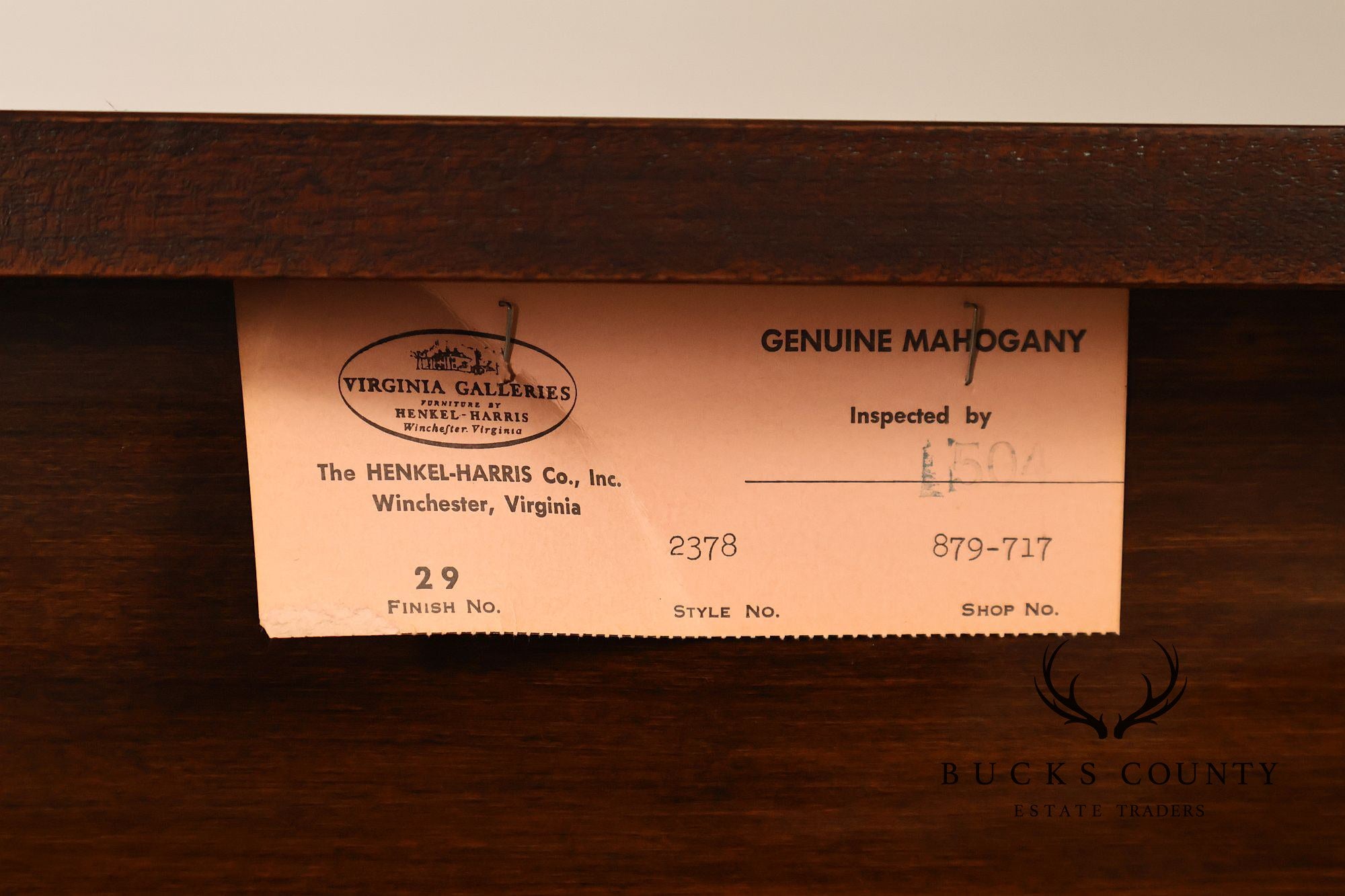 Henkel Harris Queen Anne Banded Mahogany Hunt Board