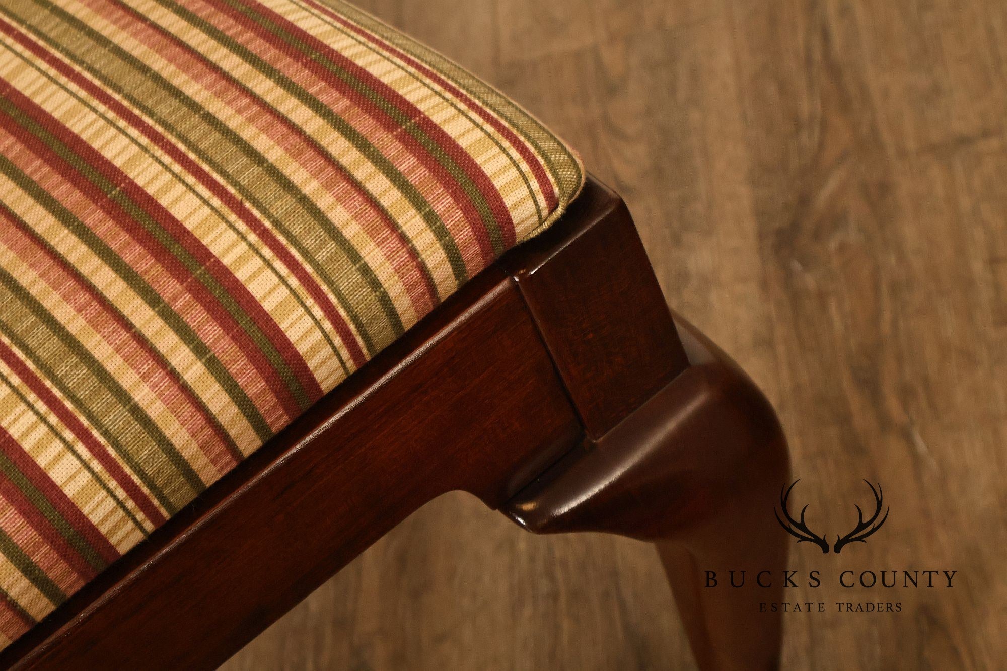 Pennsylvania House Queen Anne Style Set of Six Cherry Dining Chairs