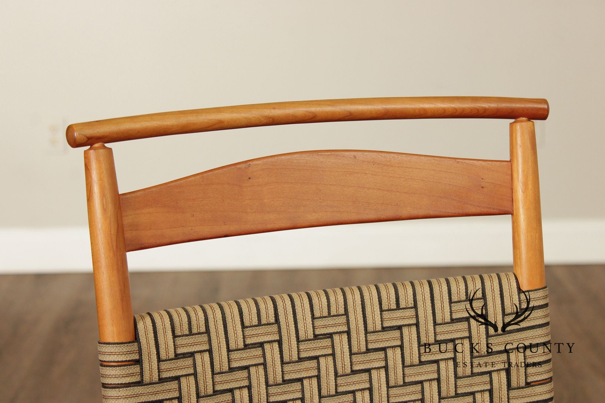 Ian Ingersoll Shaker Style Set of Eight Cherry Dining Chairs